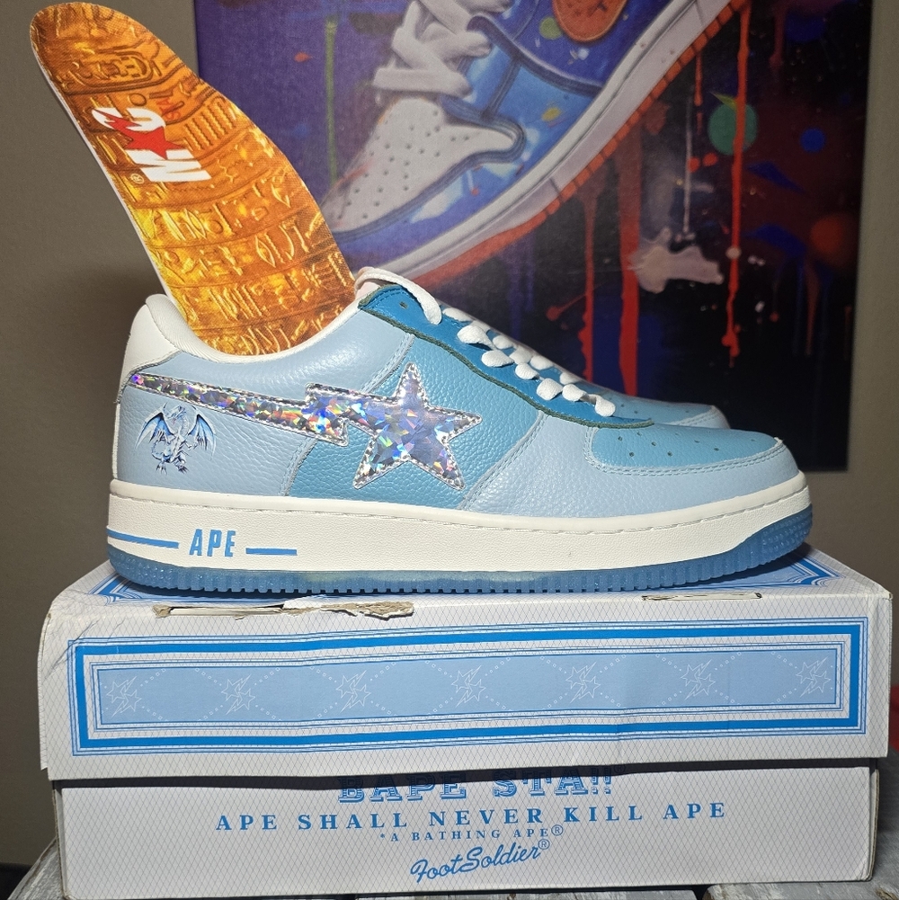 - Custom Mac With The Packs Bapesta Low x Yugioh Blue Eyes White Dragon -